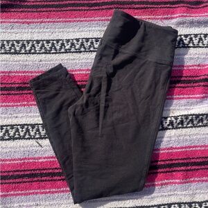 Sleek Black Women's Leggings